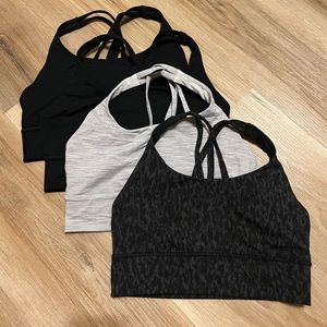 Lot of 4 EUC grey/black Lululemon Energy Long Line Bras, size 6